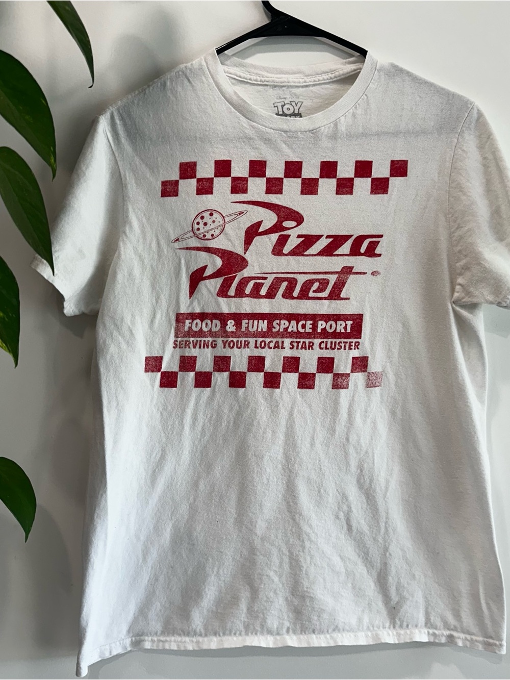Original Disney Pixar Toy Story Pizza Planet Mens Size Medium 100% Cotton